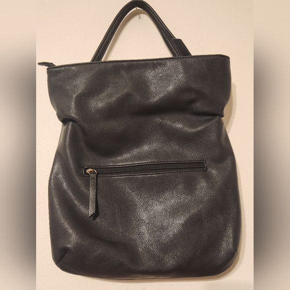 Franco Sarto Black Faux Leather (100%PVC) Messenger Bag w/Crossbody Strap - Picture 3 of 12